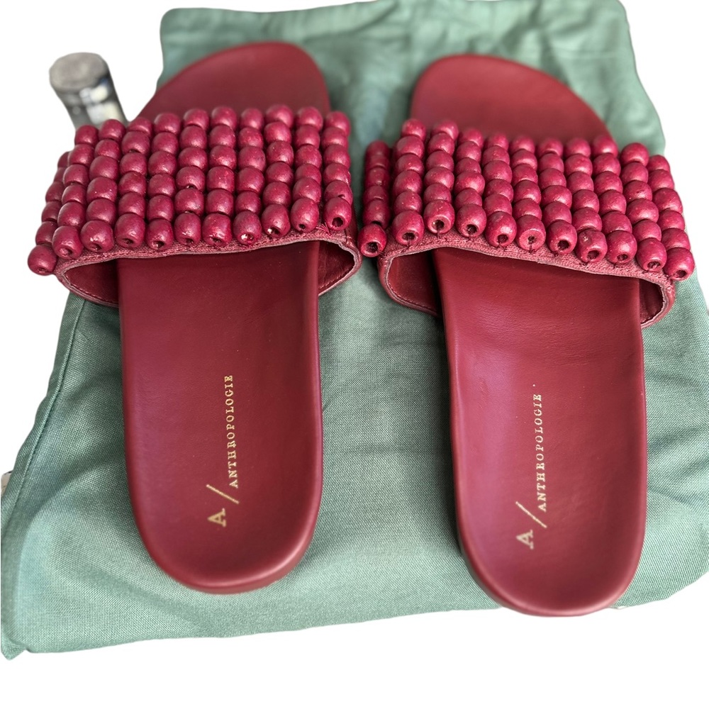 Sandals - Picture 2 of 9